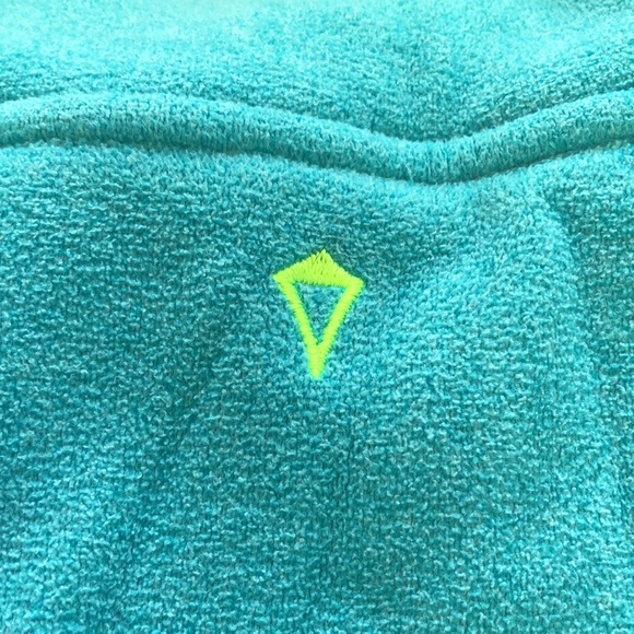 Ivivva by Lululemon Cuddle Me Up Pullover - Picture 4 of 10